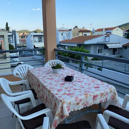 Golden Nea Iraklitsa
